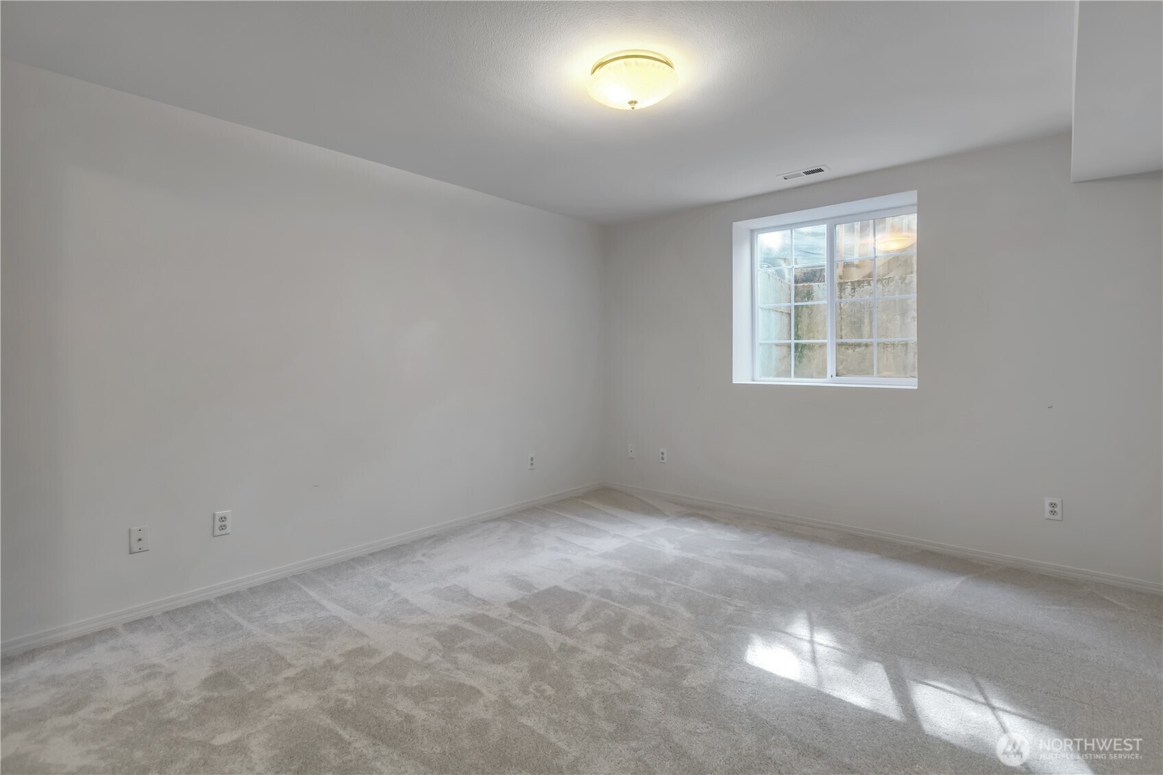 3596 E M Street , Tacoma, WA 98404