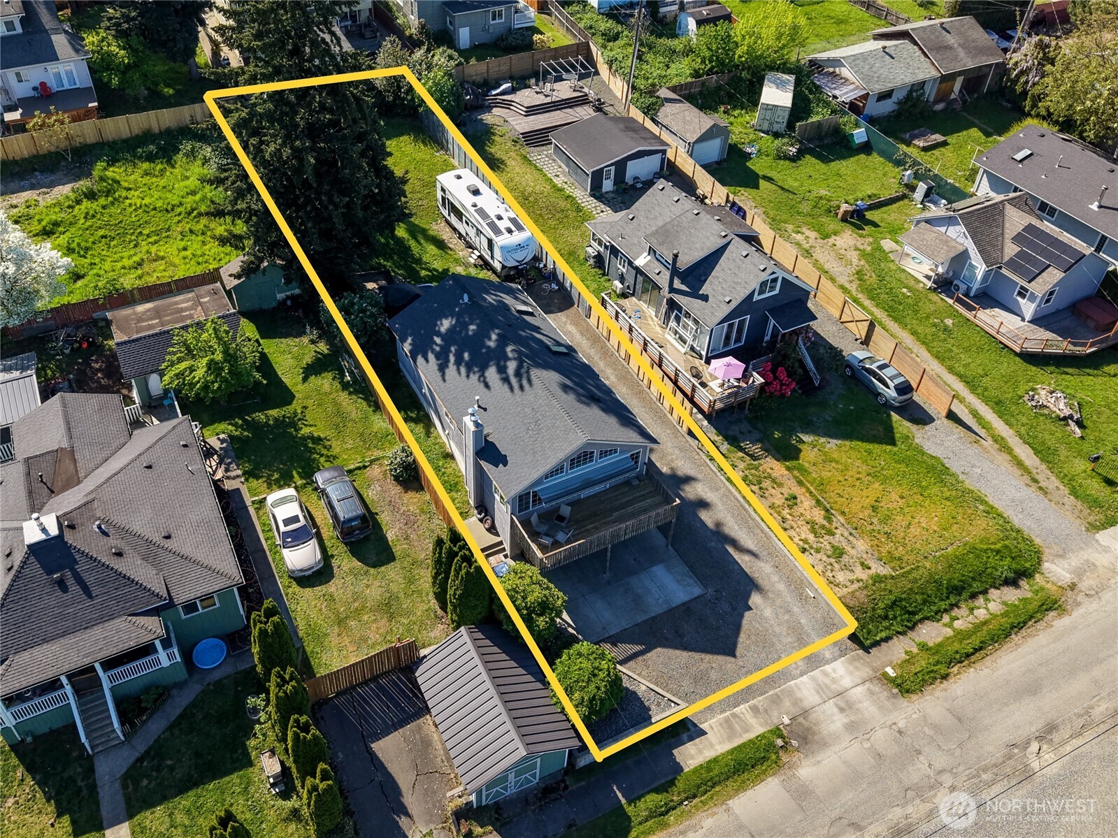 3596 E M Street , Tacoma, WA 98404