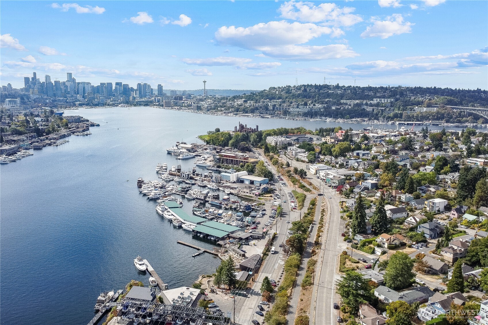 2401 N Northlake Way , Seattle, WA 98103