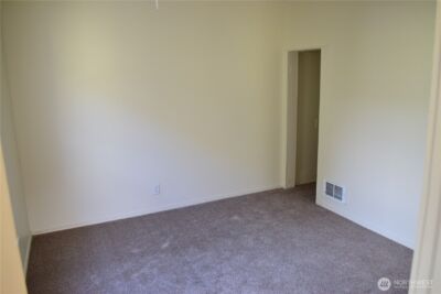 111 SW Alfred Street , Chehalis, WA 98532 - Photo 4