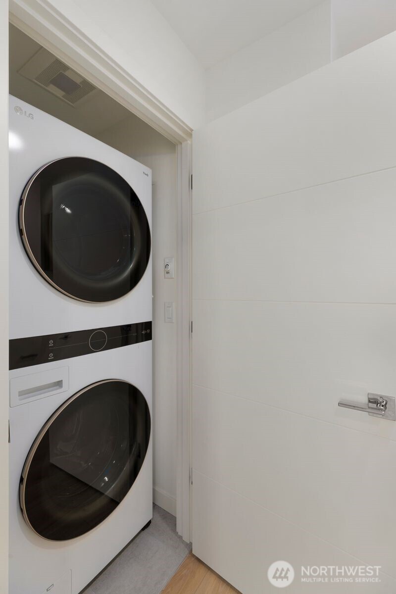 3727 S Dawson Street #Unit C, Seattle, WA 98118