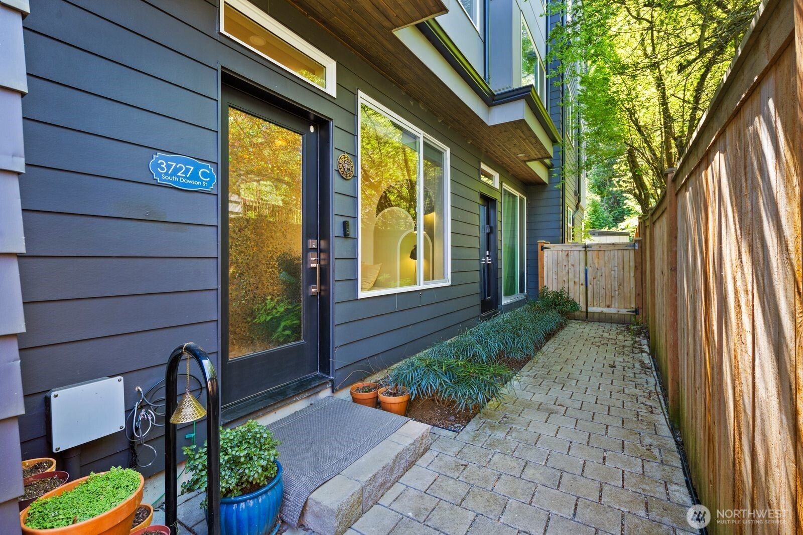 3727 S Dawson Street #Unit C, Seattle, WA 98118