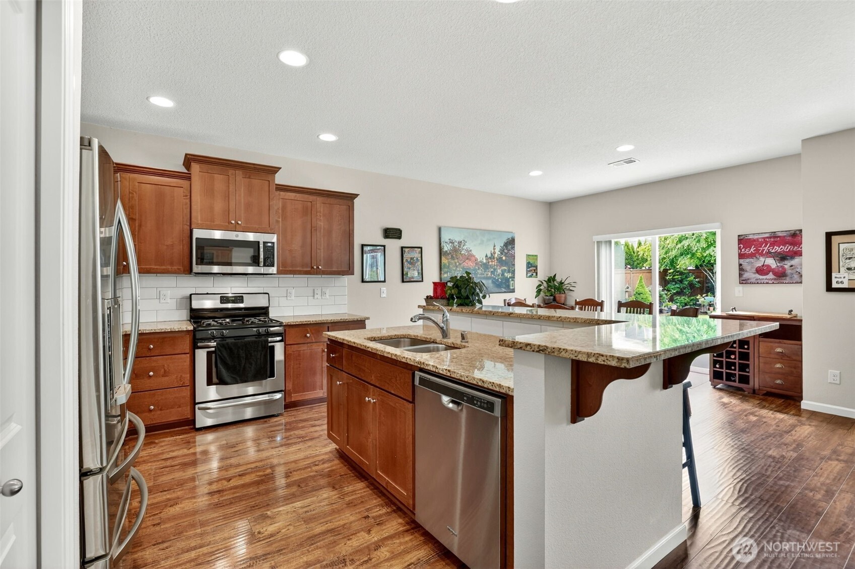 857 N Helens View Drive , Ridgefield, WA 98642