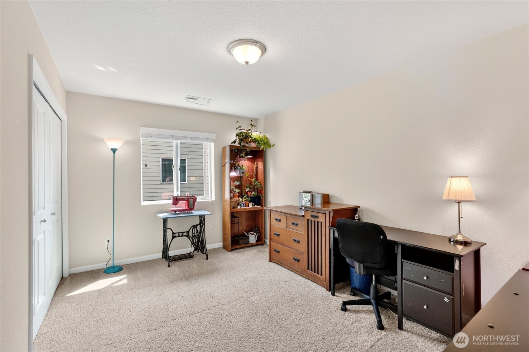 857 N Helens View Drive , Ridgefield, WA 98642