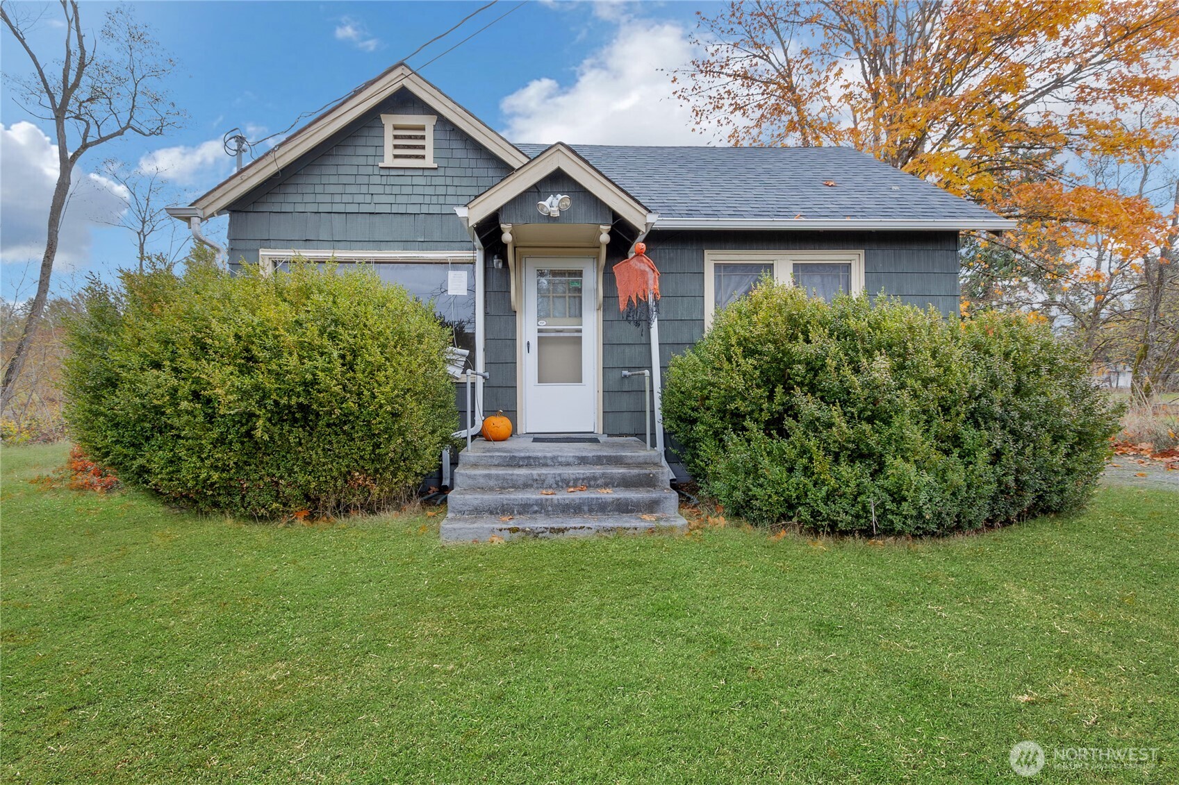 13603 A Street , Tacoma, WA 98444