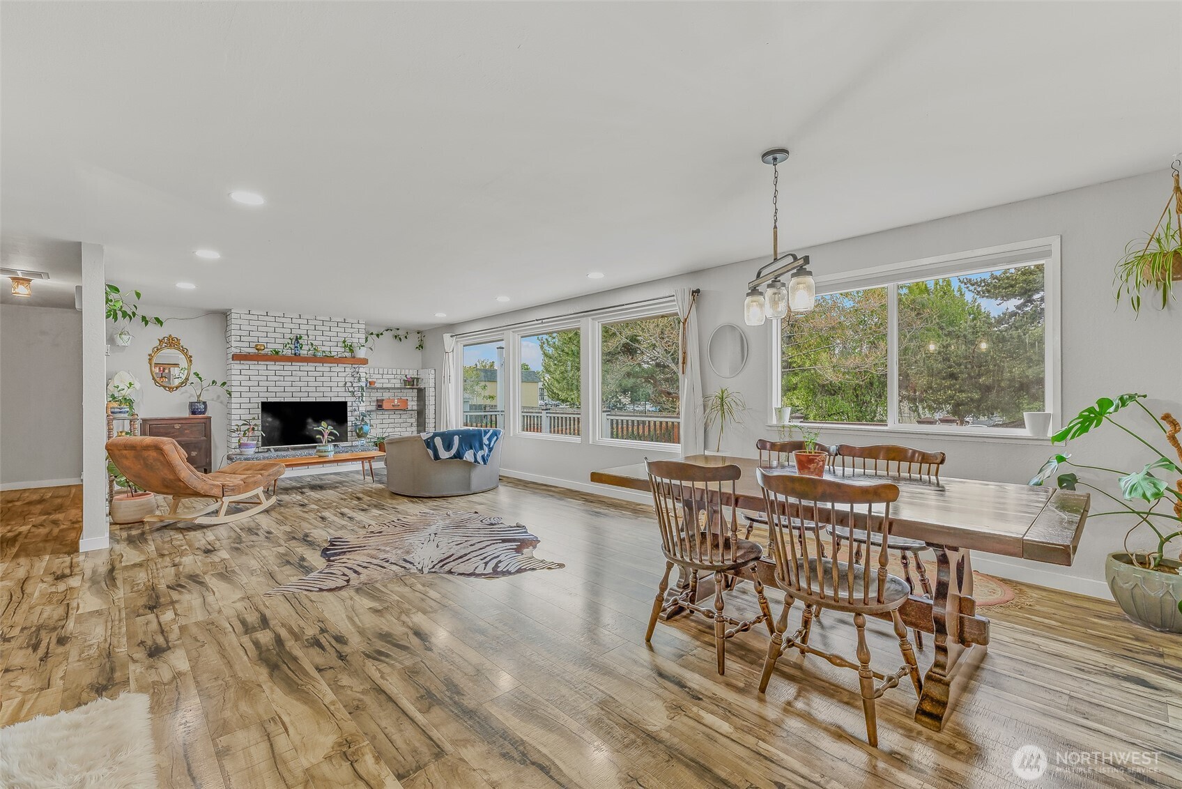 1412 W 15th Avenue , Kennewick, WA 99337