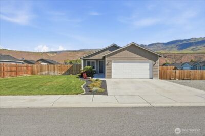117 Island Loop Road , Rock Island, WA 98850 - Photo 1