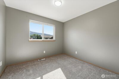 117 Island Loop Road , Rock Island, WA 98850 - Photo 20