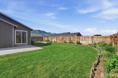 117 Island Loop Road , Rock Island, WA 98850 - Photo 23