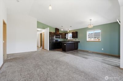 117 Island Loop Road , Rock Island, WA 98850 - Photo 5