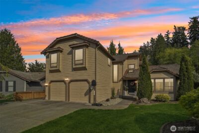 25114 Lake Wilderness Country Club Drive SE, Maple Valley, WA 98038