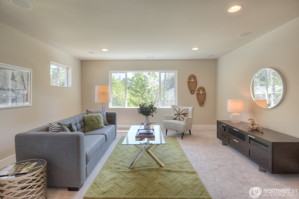 3455 168th Ct SE , Bellevue, WA 98008