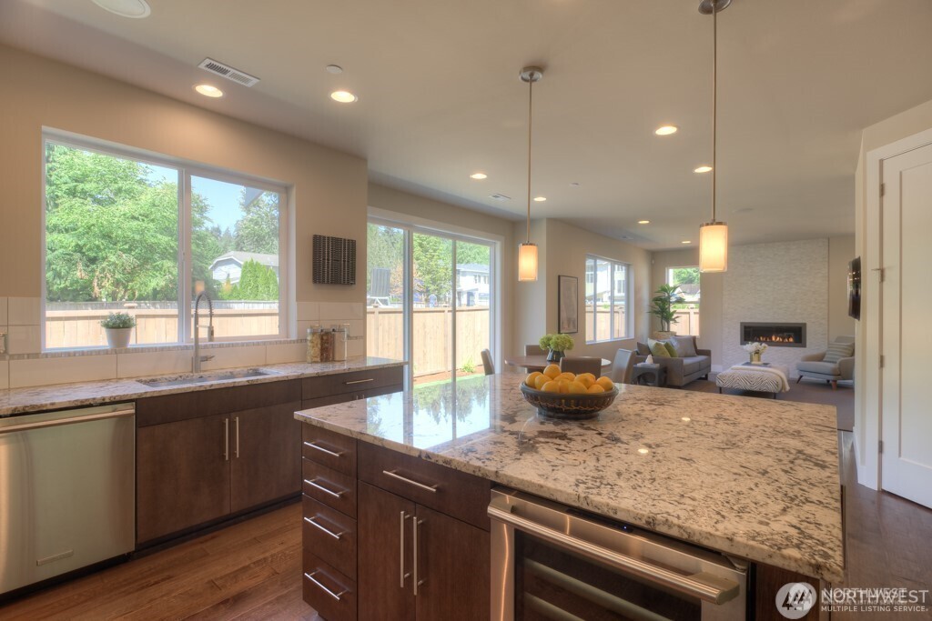 3455 168th Ct SE , Bellevue, WA 98008