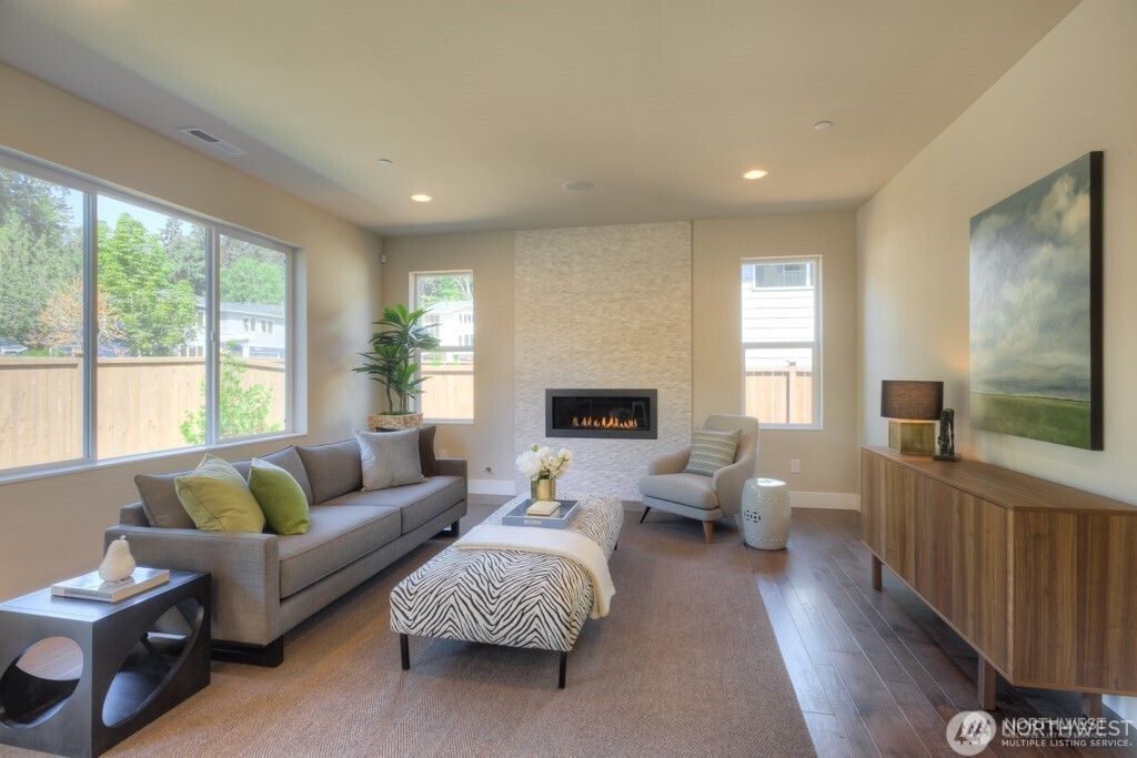 3455 168th Ct SE , Bellevue, WA 98008