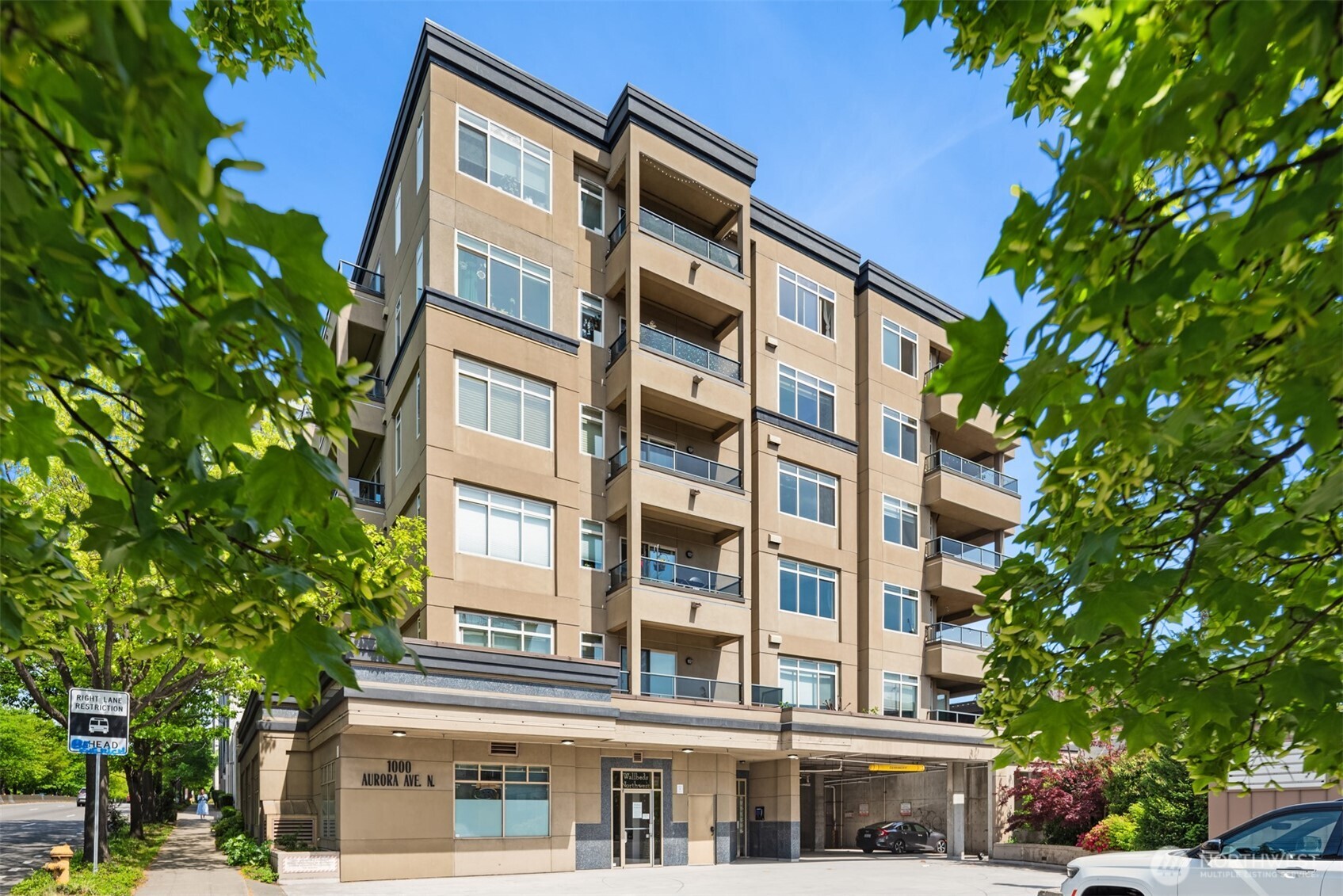 1000 Aurora Avenue N #609, Seattle, WA 98109