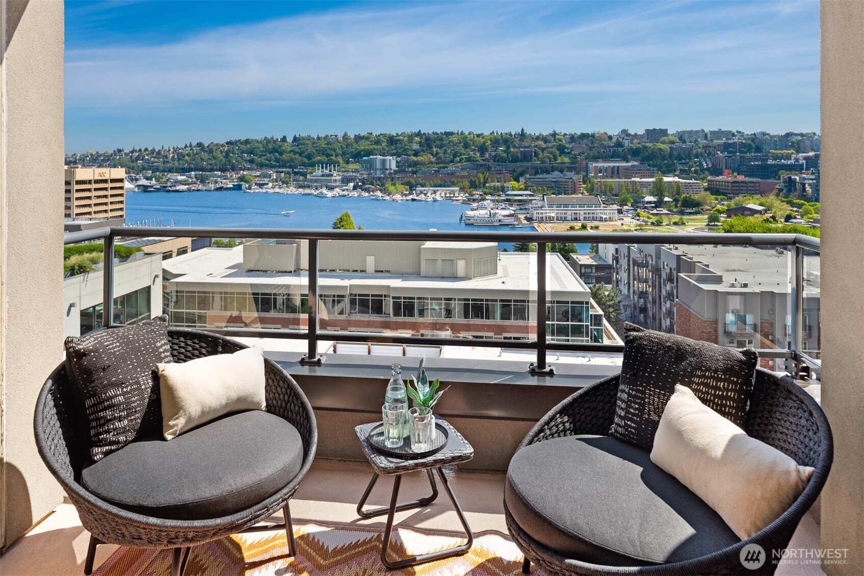 1000 Aurora Avenue N #609, Seattle, WA 98109