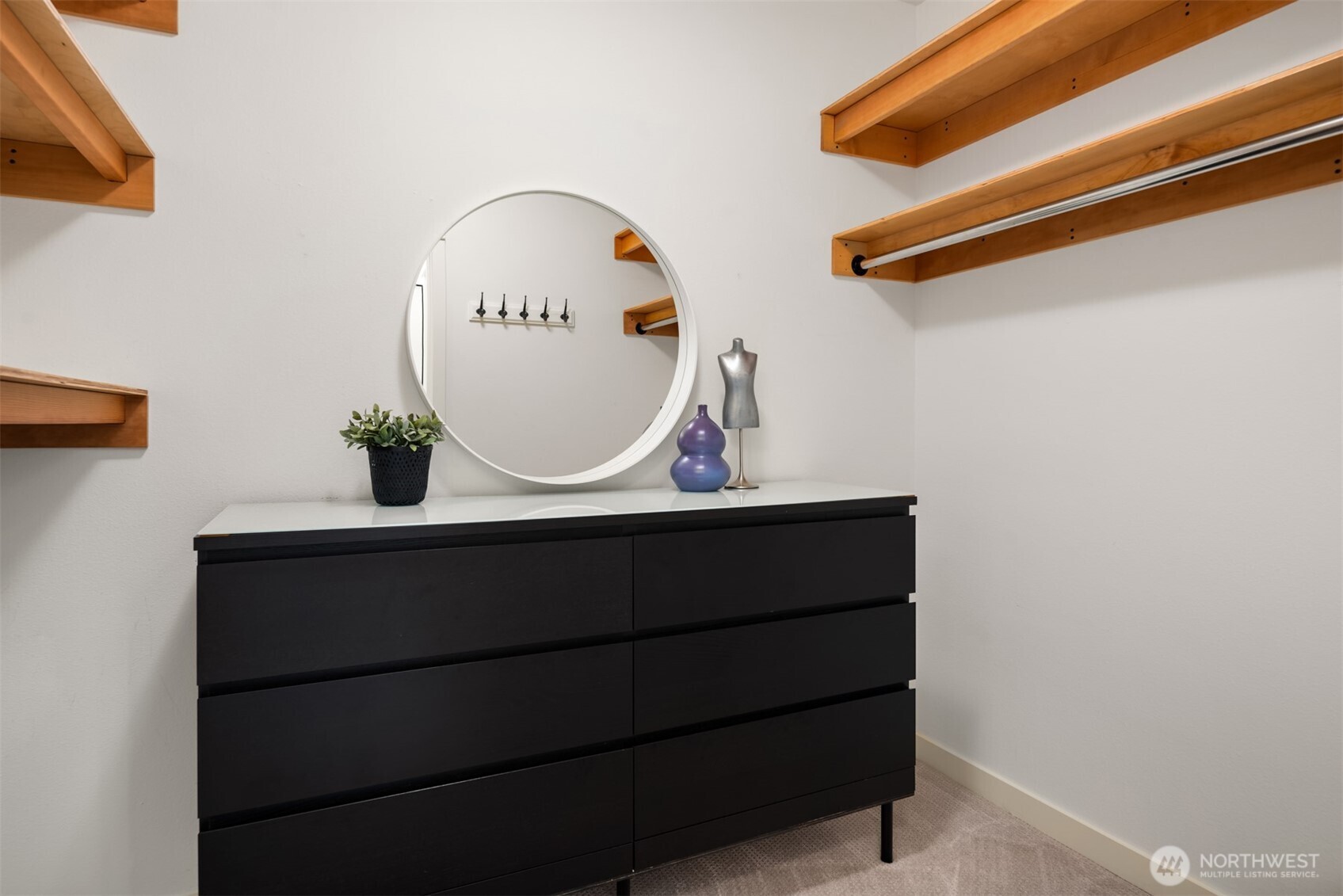 1000 Aurora Avenue N #609, Seattle, WA 98109