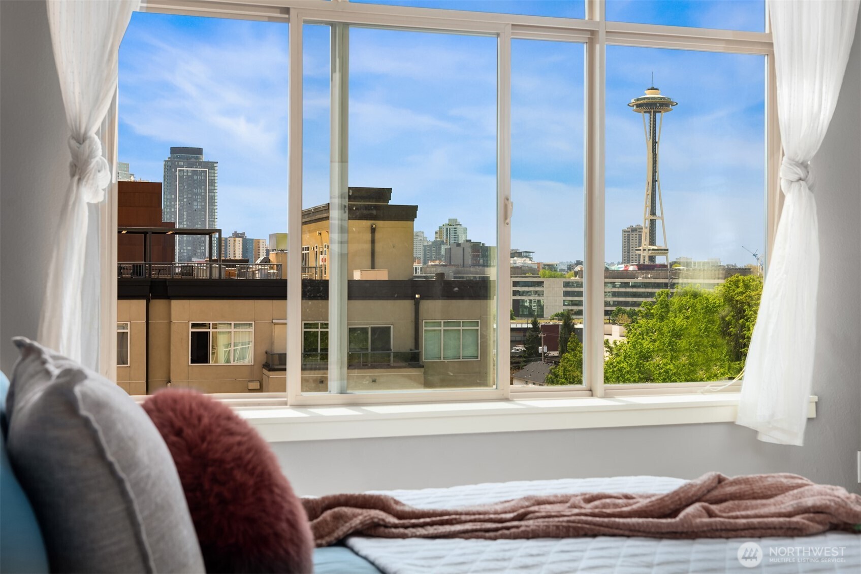 1000 Aurora Avenue N #609, Seattle, WA 98109