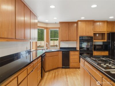 9406 29th Street Ct E, Edgewood, WA 98371 - Photo 16