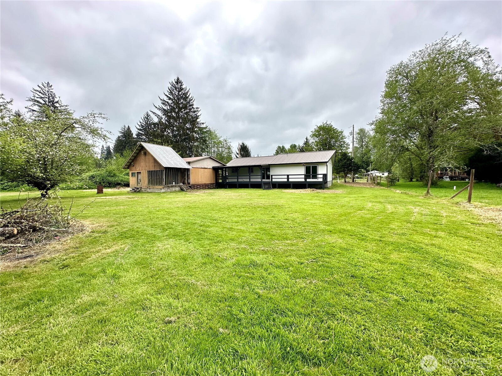 120 Hammer Way , Forks, WA 98331