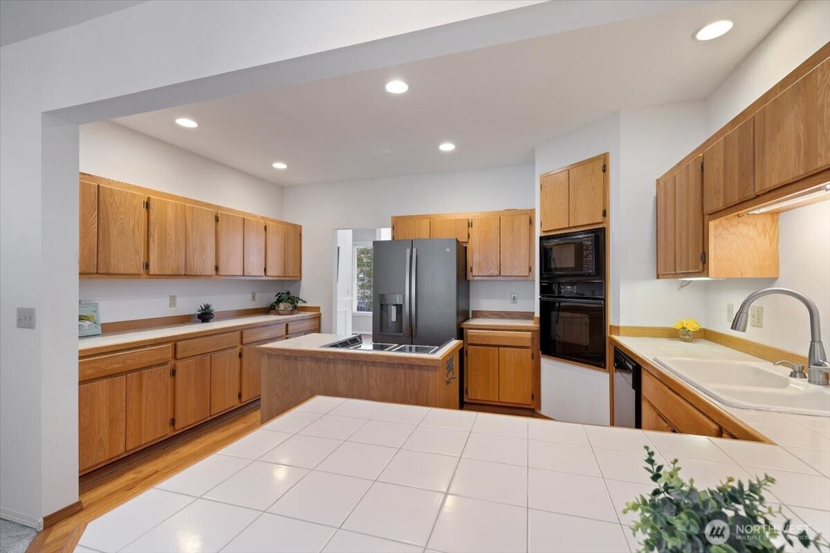 2023 151st Way SE, Mill Creek, WA 98012