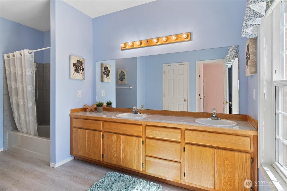 2023 151st Way SE, Mill Creek, WA 98012