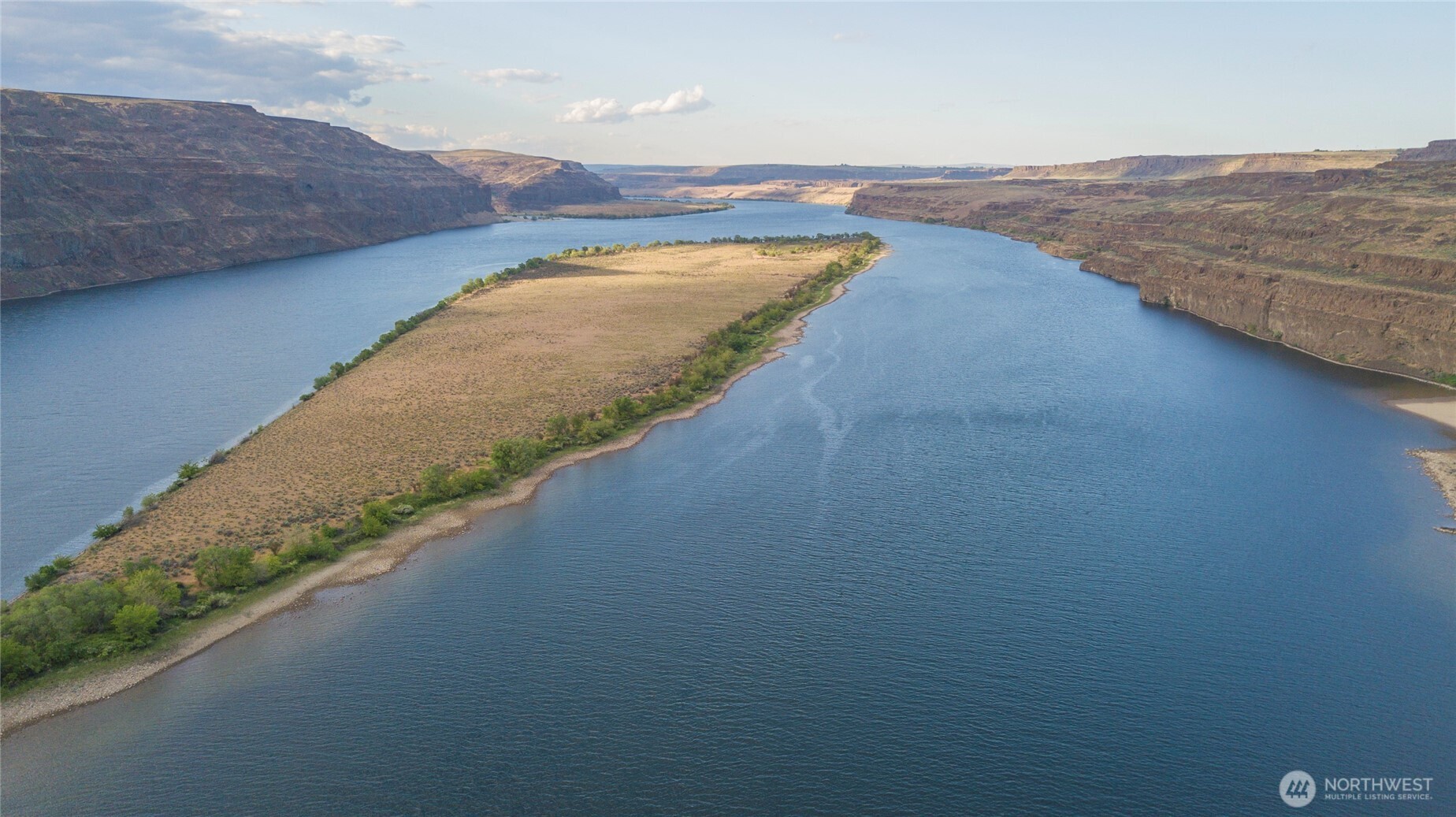 582 River Drive SW, Quincy, WA 98848