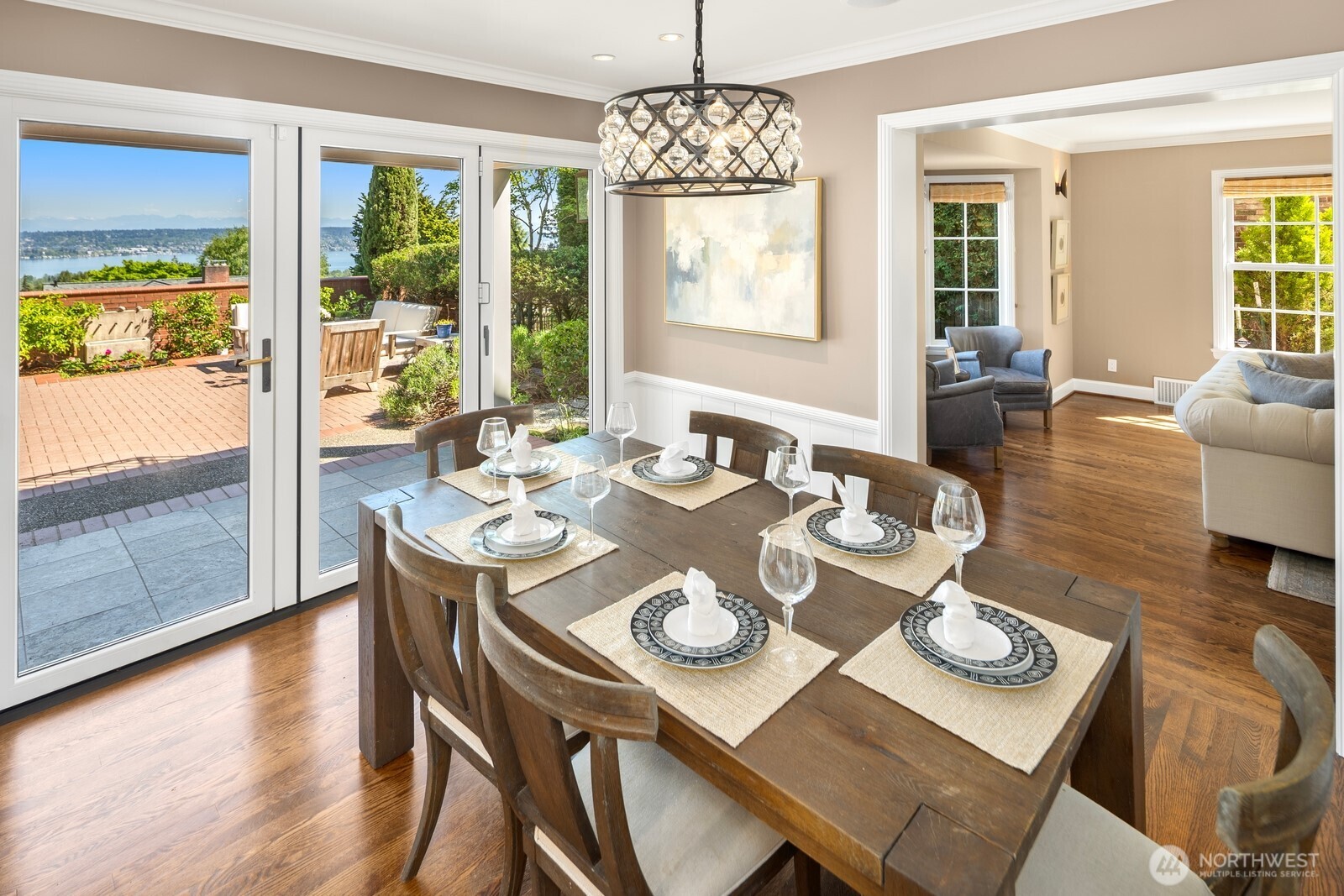 7044 50th Avenue NE, Seattle, WA 98115