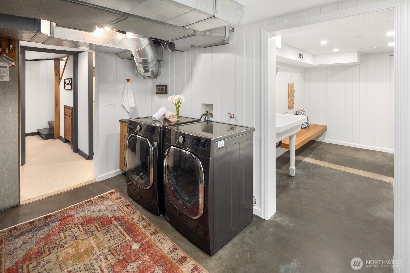 7044 50th Avenue NE, Seattle, WA 98115