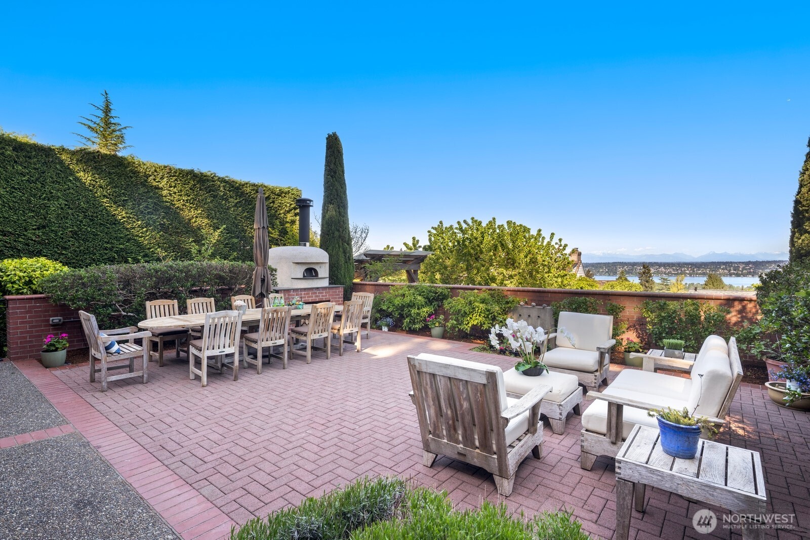 7044 50th Avenue NE, Seattle, WA 98115