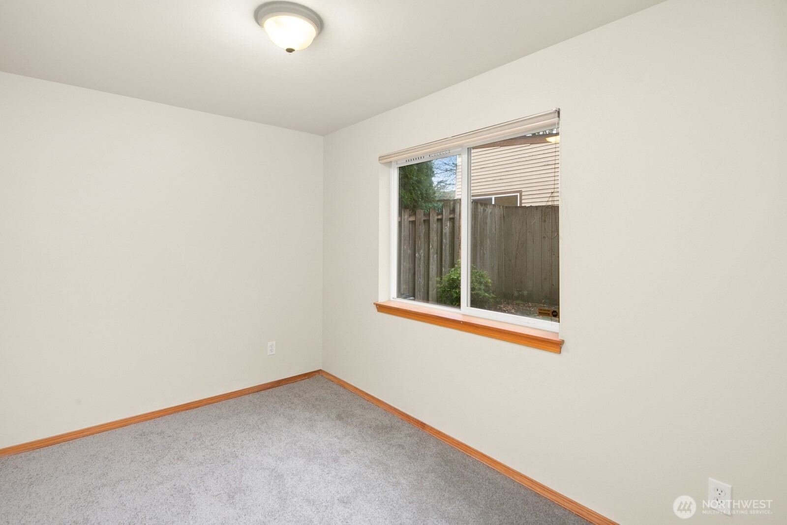 1417 N 97th Street , Seattle, WA 98103