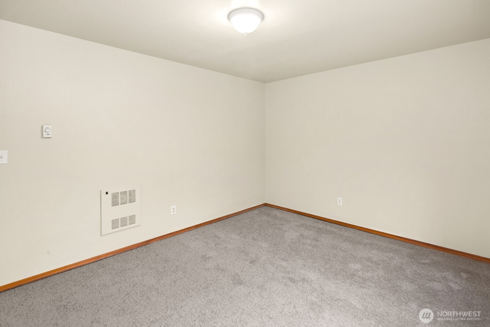 1417 N 97th Street , Seattle, WA 98103