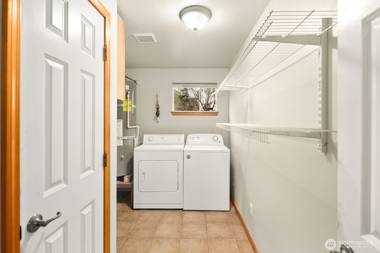 1417 N 97th Street , Seattle, WA 98103