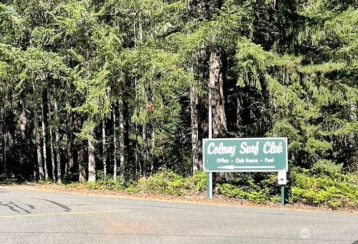111 N Colony Surf Drive , Lilliwaup, WA 98555