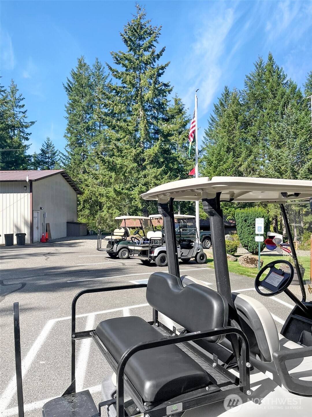 111 N Colony Surf Drive , Lilliwaup, WA 98555