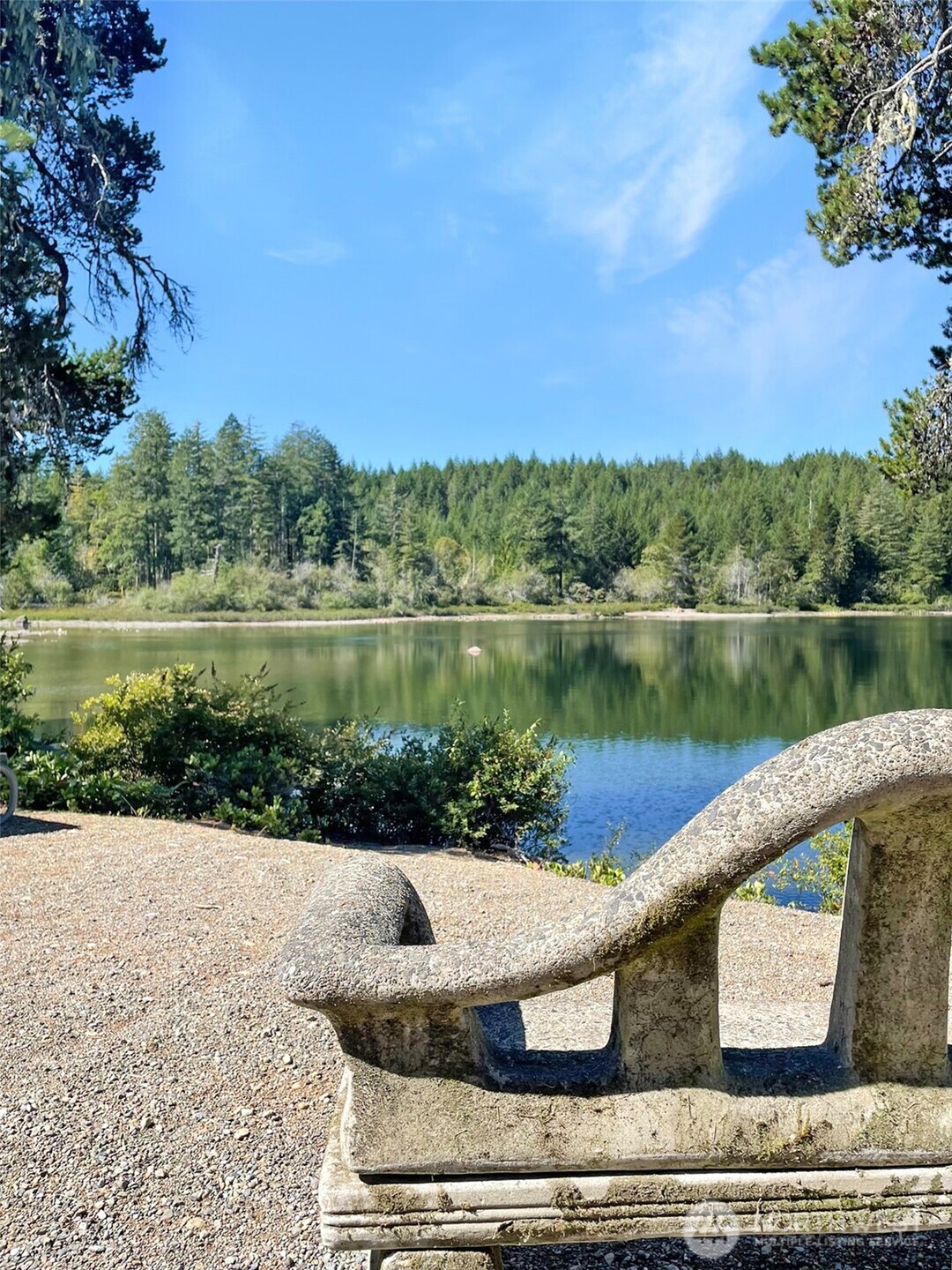 111 N Colony Surf Drive , Lilliwaup, WA 98555