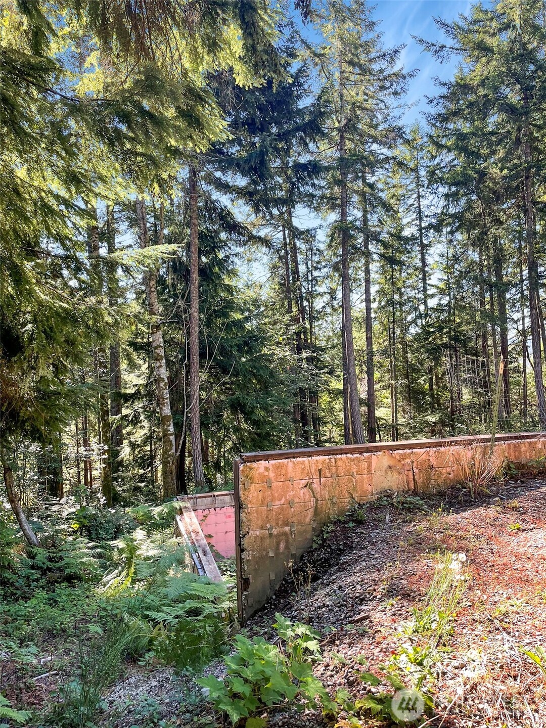 111 N Colony Surf Drive , Lilliwaup, WA 98555