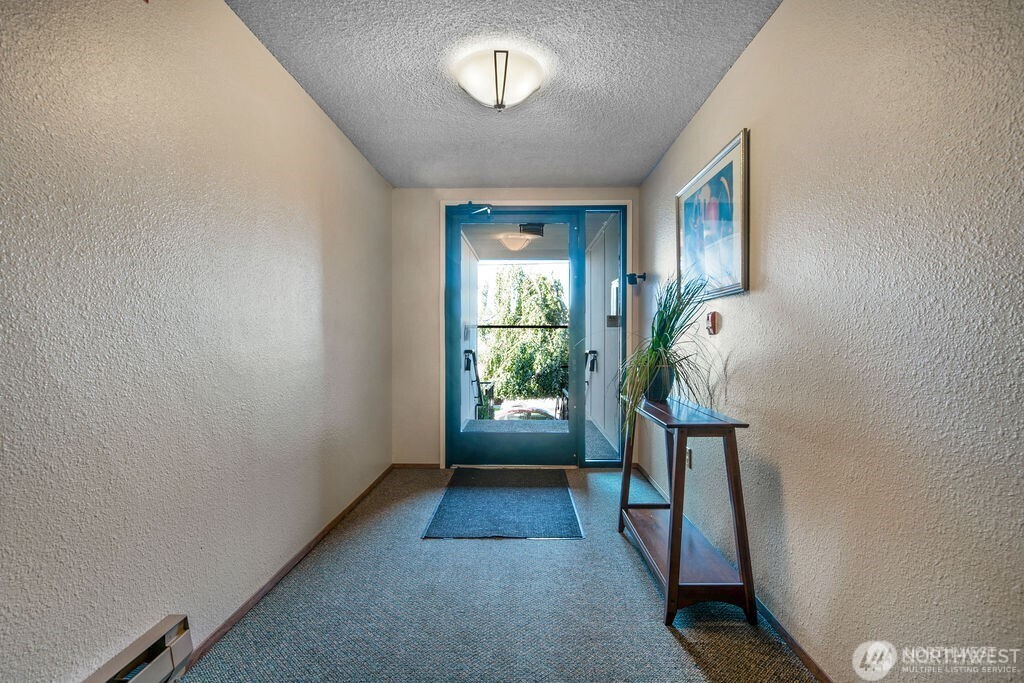2034 14th Avenue W #104, Seattle, WA 98119
