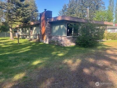 2399 SE Sedgwick Road , Port Orchard, WA 98367 - Photo 2