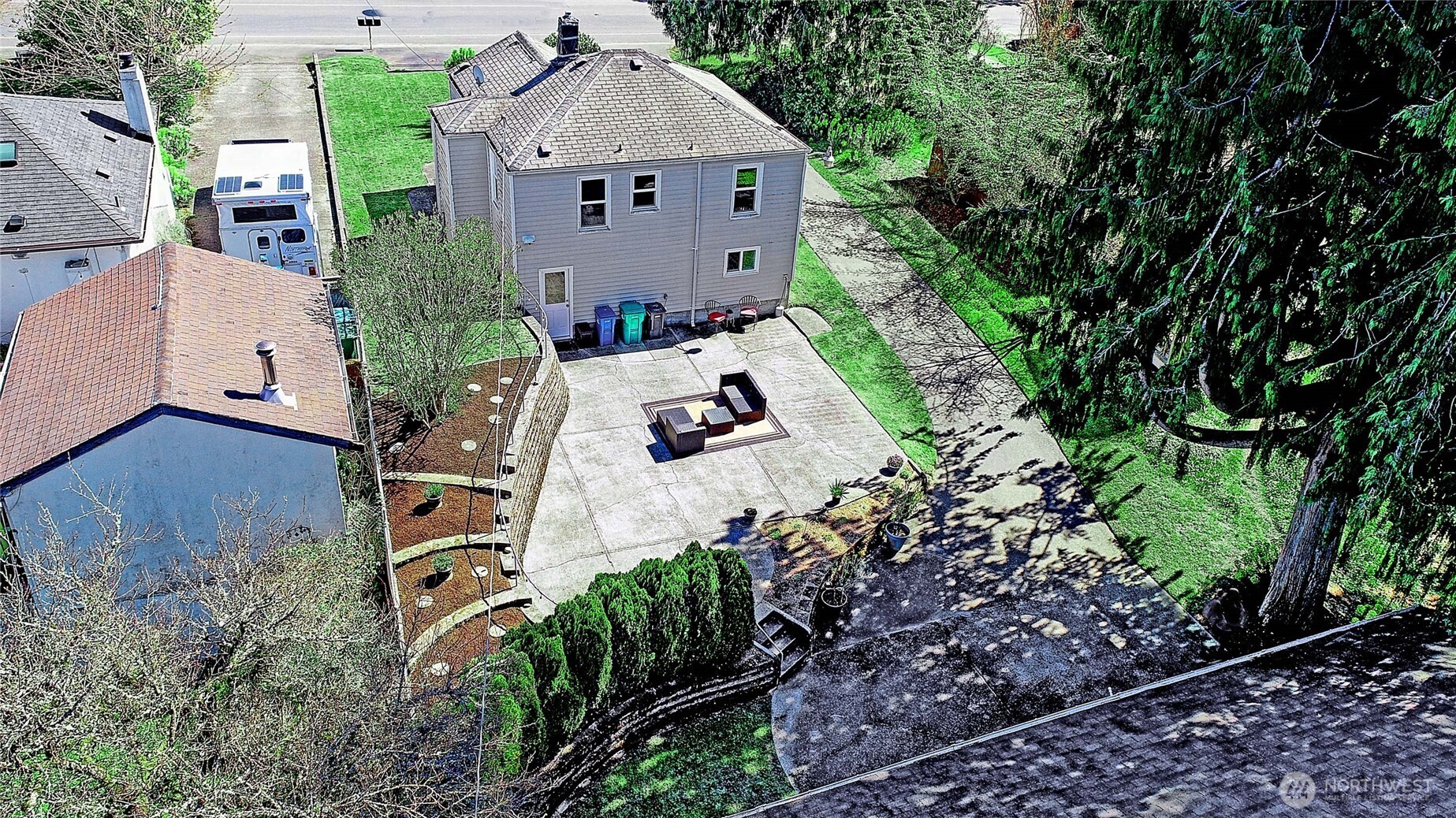 14555 8th Avenue NE, Shoreline, WA 98155