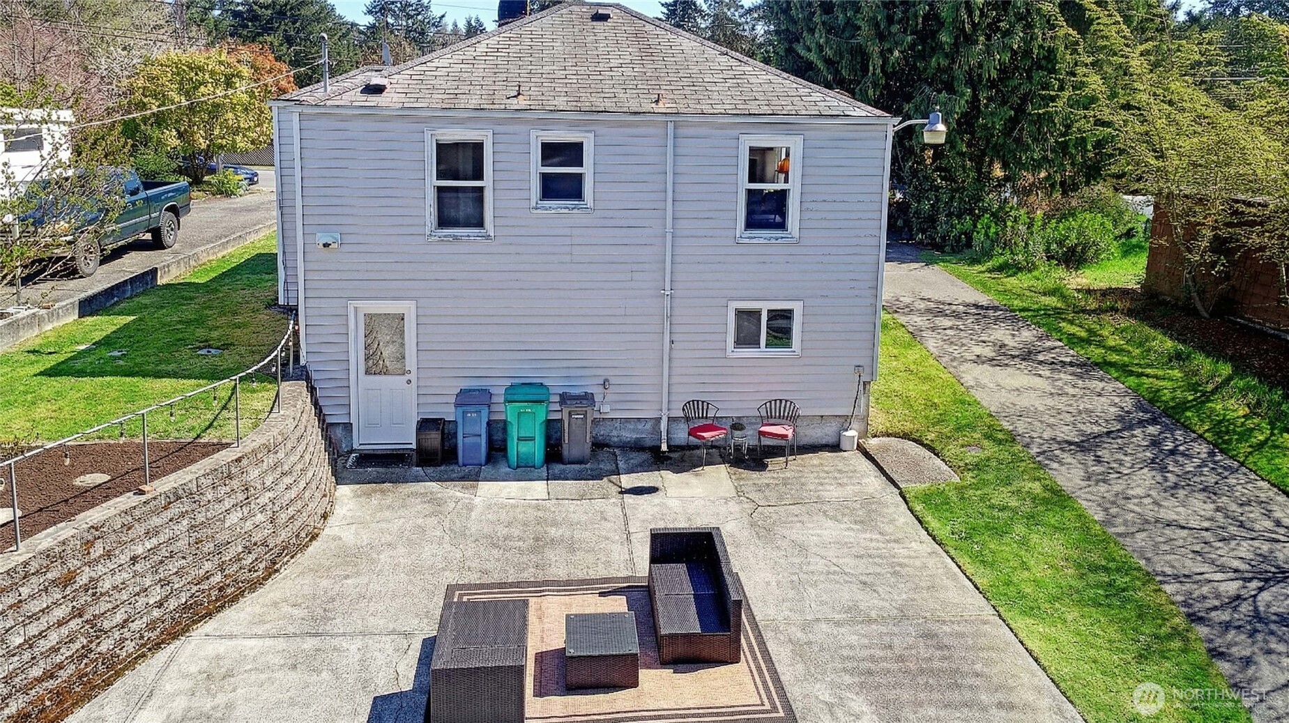 14555 8th Avenue NE, Shoreline, WA 98155