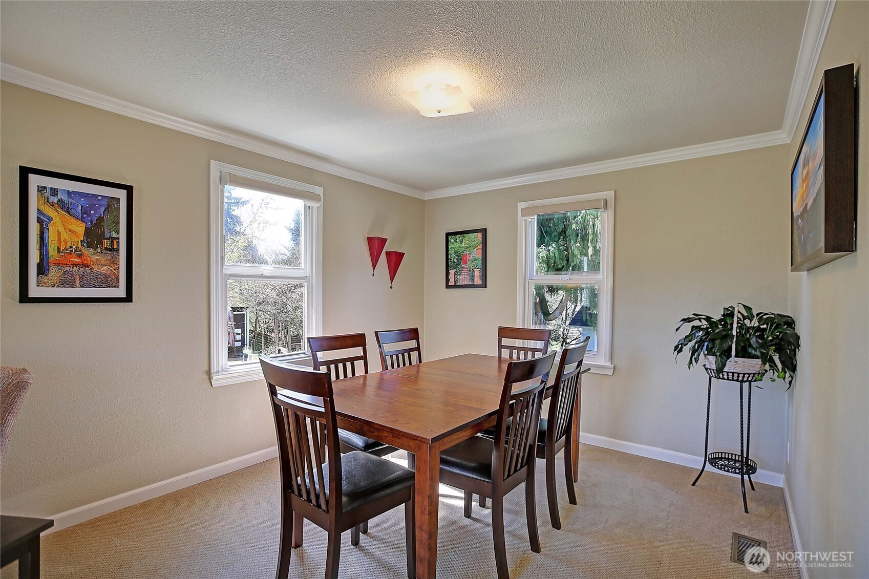 14555 8th Avenue NE, Shoreline, WA 98155