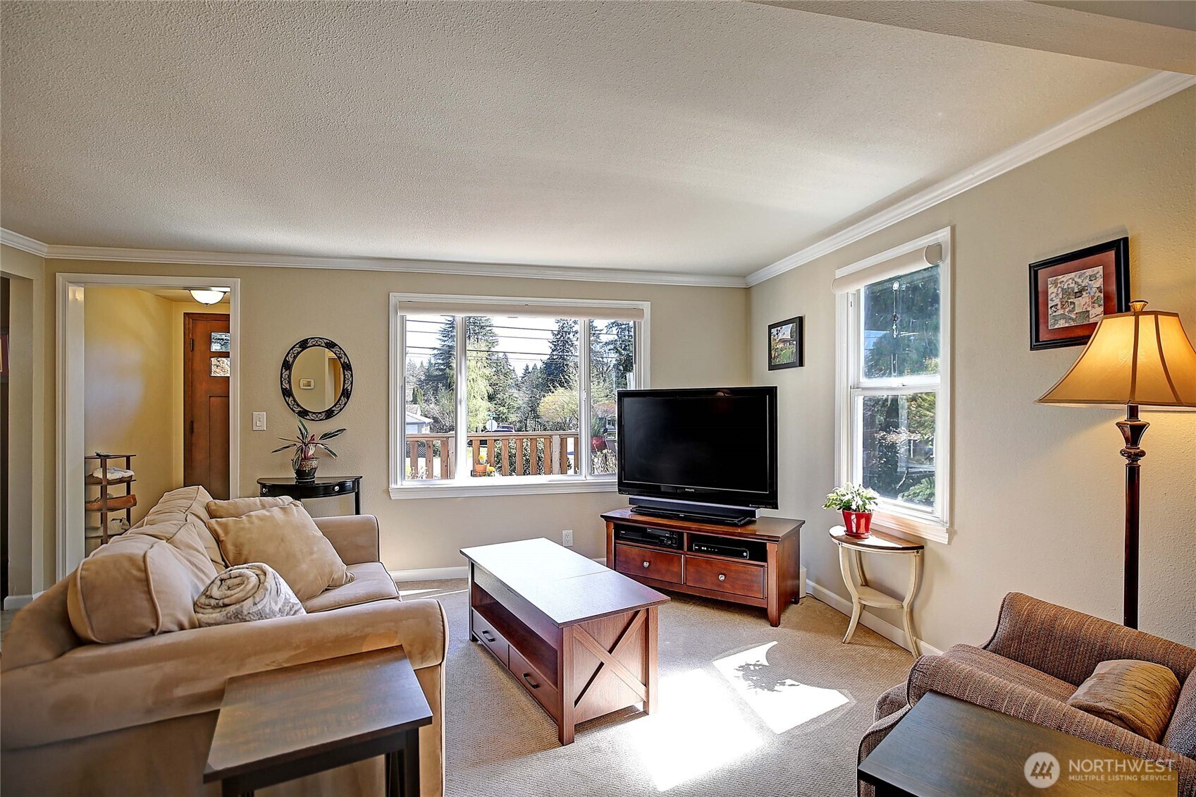 14555 8th Avenue NE, Shoreline, WA 98155