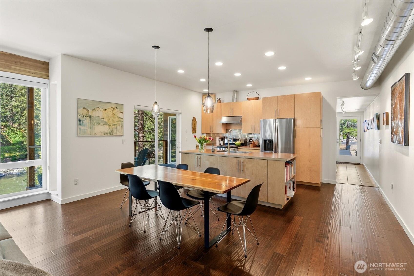 8970 Icicle Road , Leavenworth, WA 98826