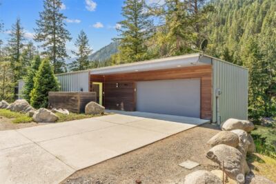 8970 Icicle Road , Leavenworth, WA 98826 - Photo 3
