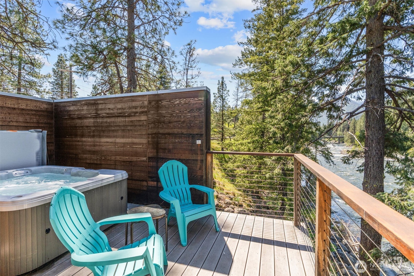 8970 Icicle Road , Leavenworth, WA 98826
