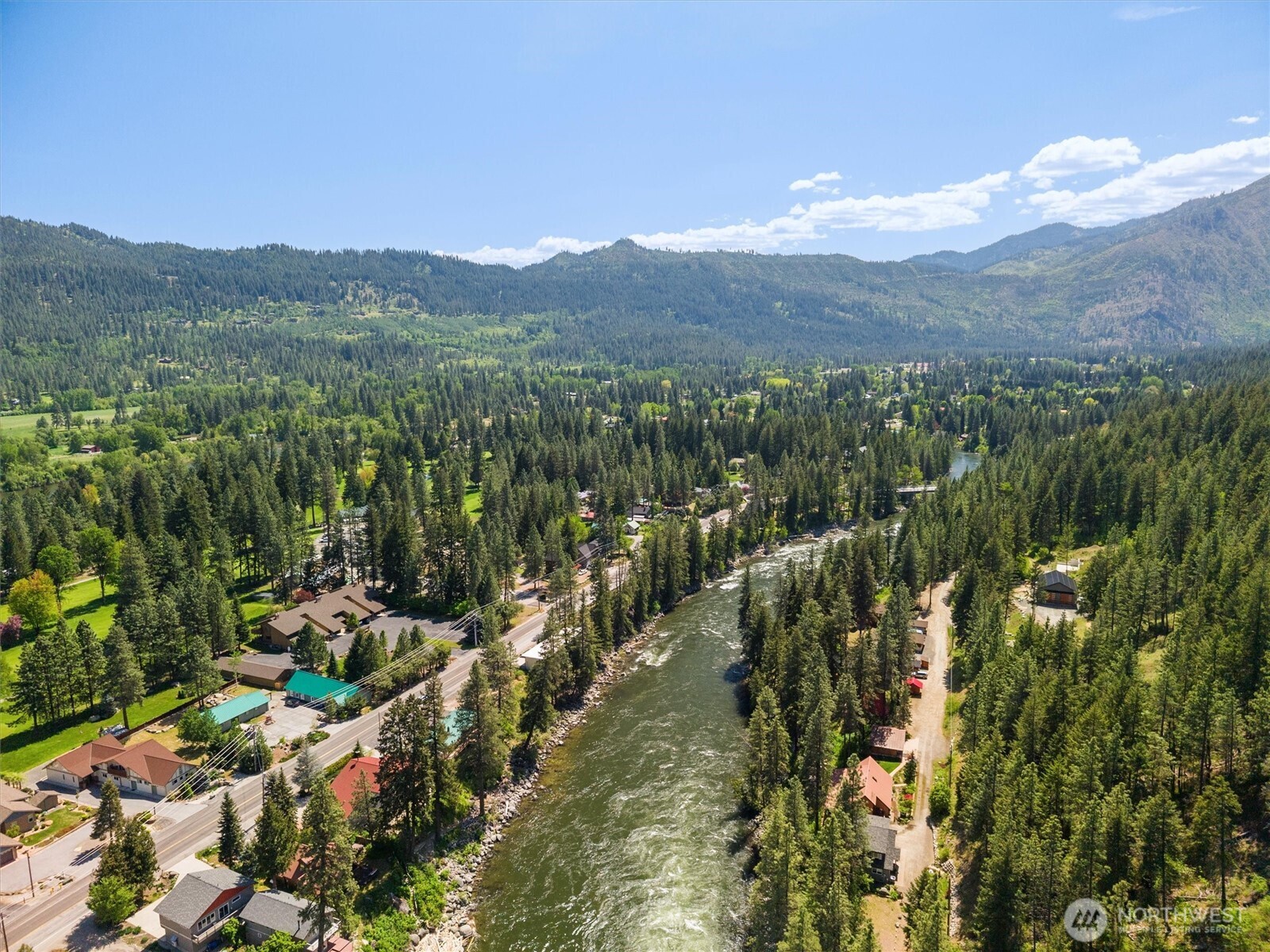 8970 Icicle Road , Leavenworth, WA 98826