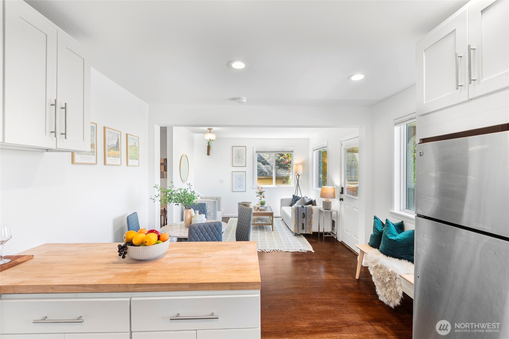 5620 38th Avenue SW, Seattle, WA 98126
