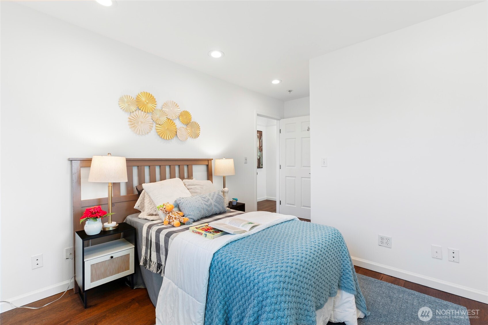 5620 38th Avenue SW, Seattle, WA 98126