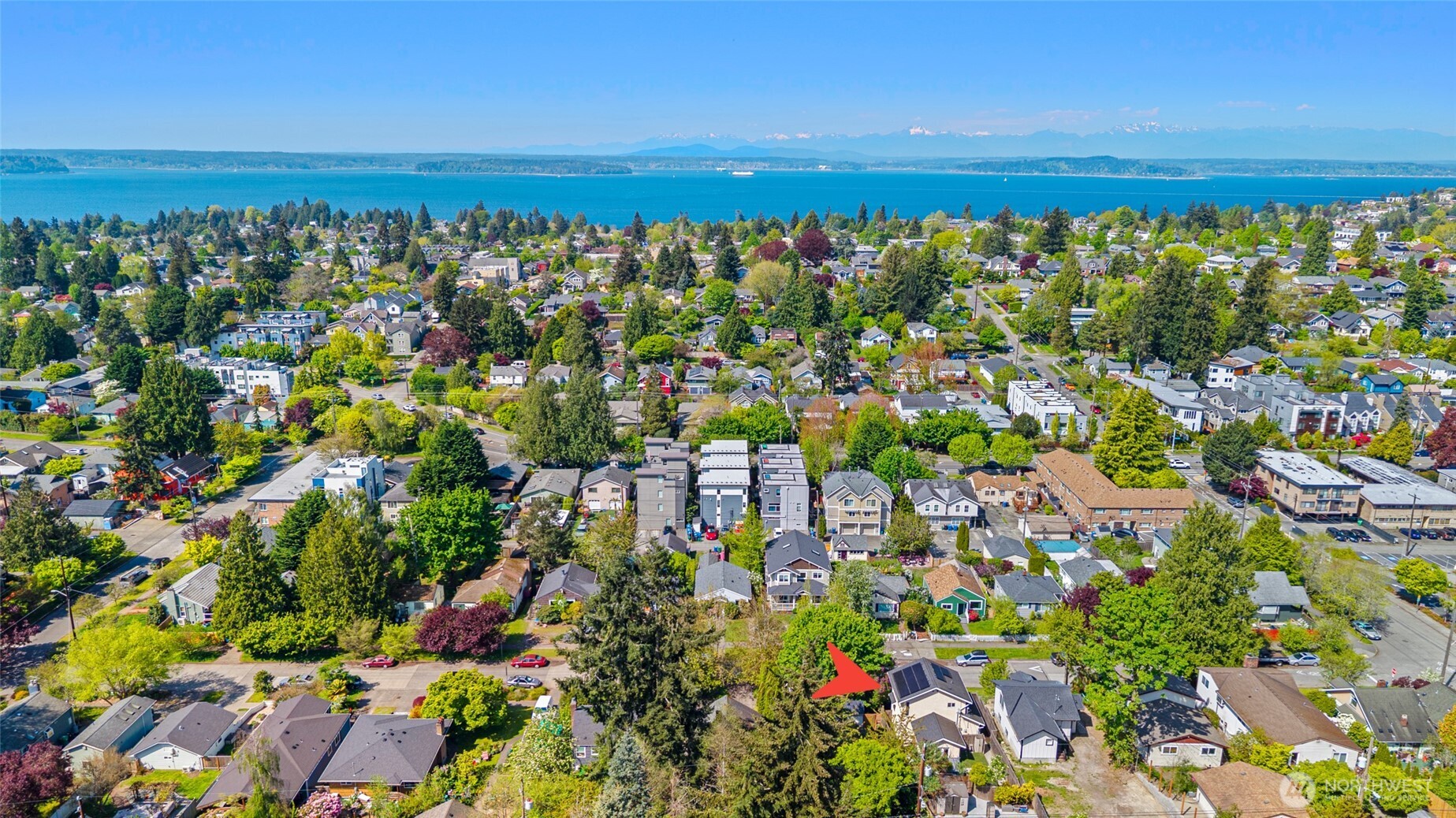 5620 38th Avenue SW, Seattle, WA 98126